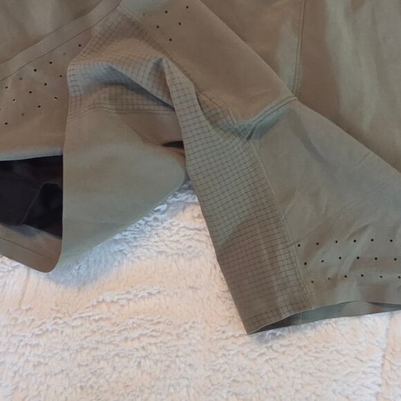 Abercrombie & Fitch, YPB motion Tek Training Shorts, Green, sz XL men's Lined - Picture 7 of 10